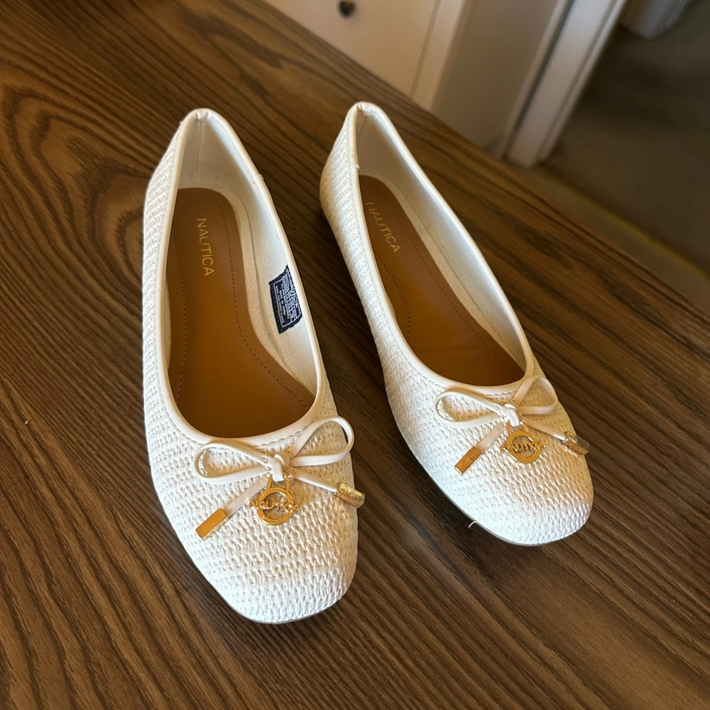 Nautica flats